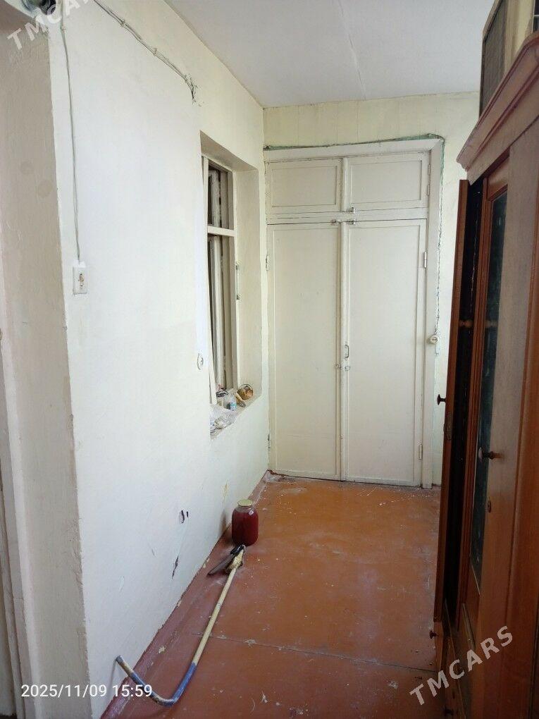 Кемине 1 ком 4/3 этаж - Ашхабад - img 1