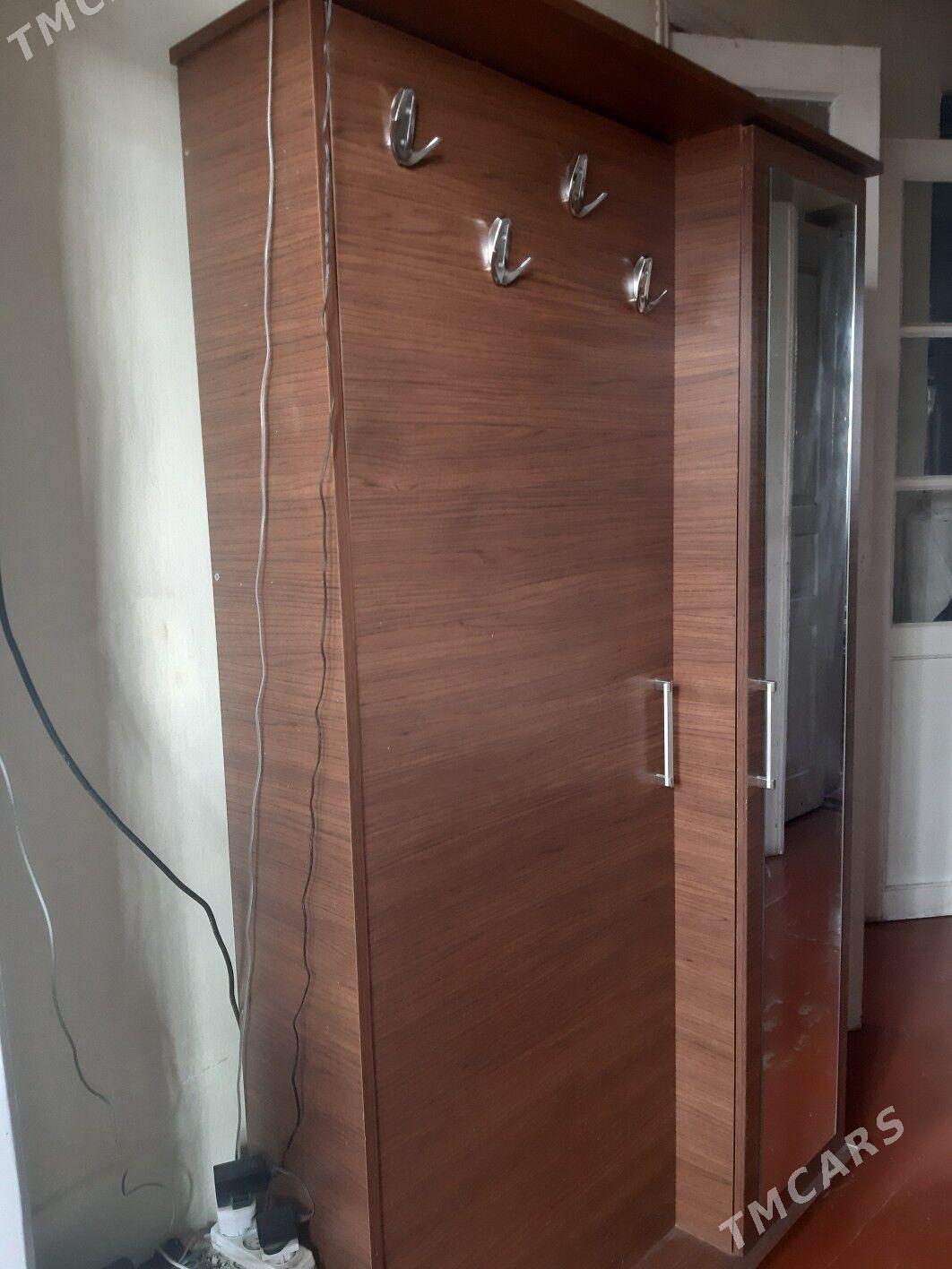 прихожка,столик под телевизор - Aşgabat - img 1