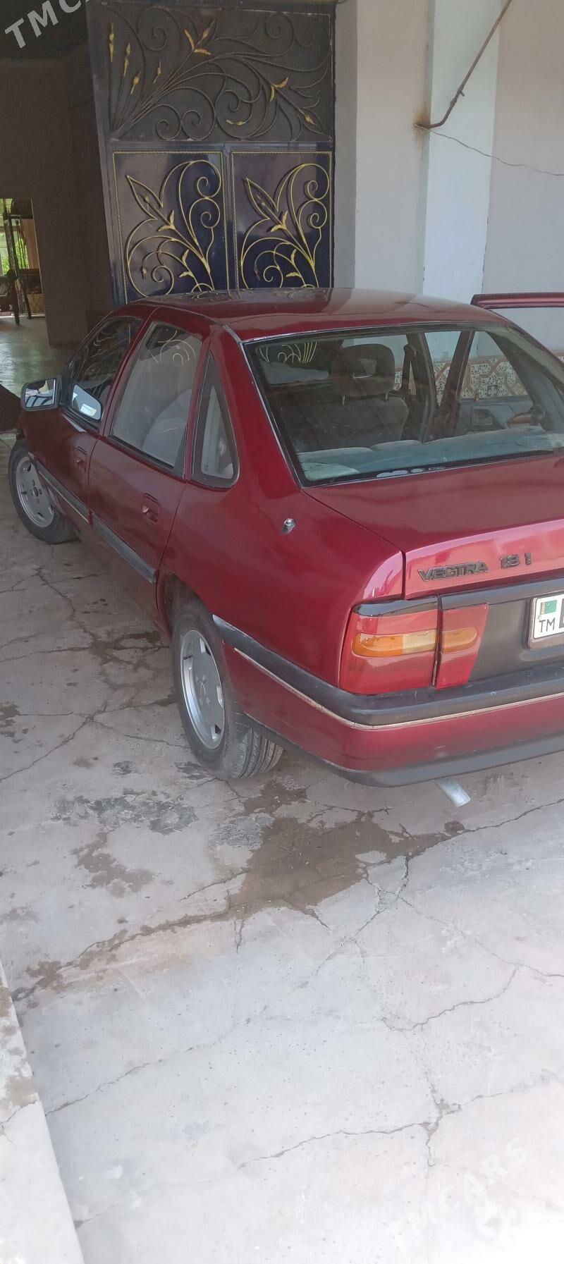 Opel Vectra 1991 - 30 000 TMT - Sakar - img 5