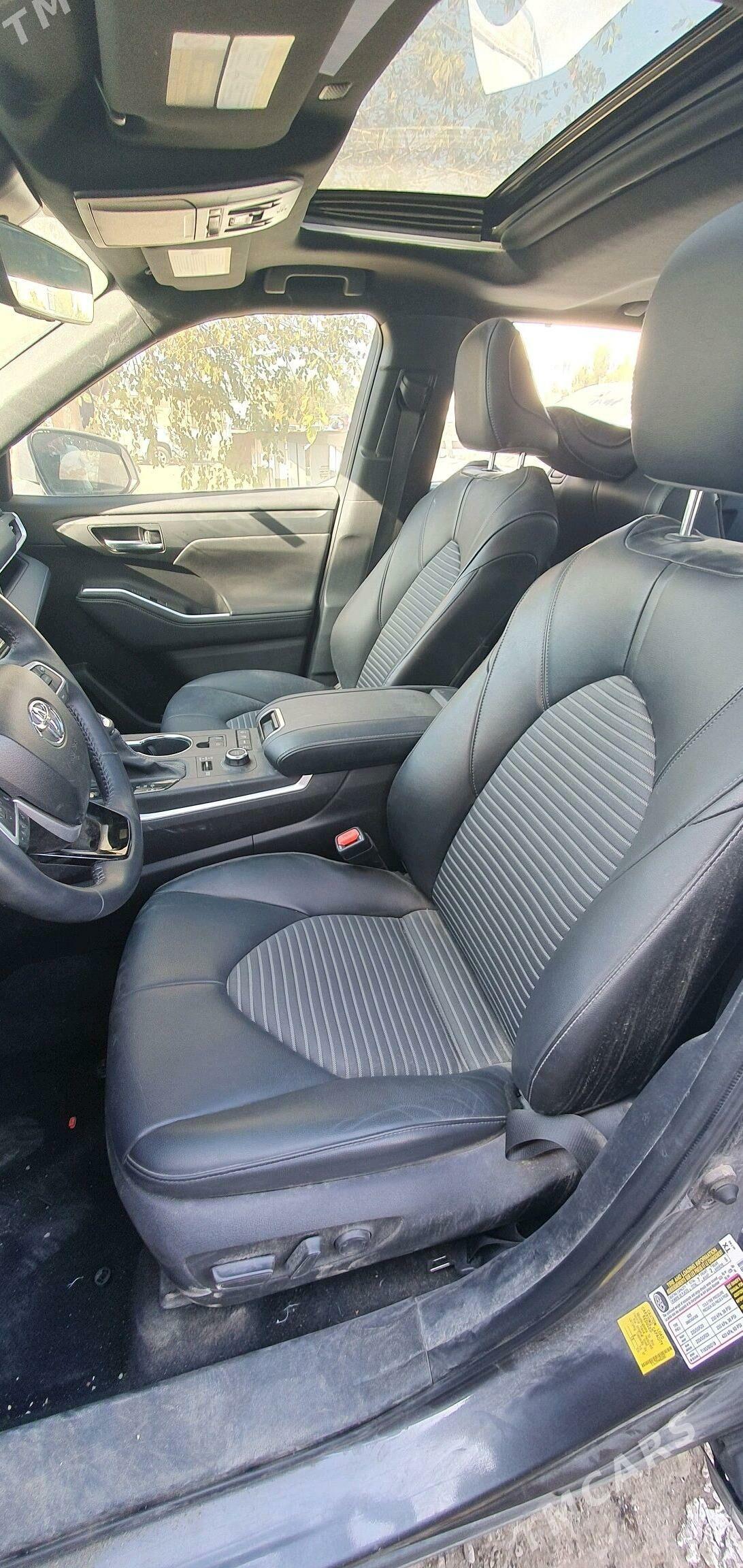 Toyota Highlander 2022 - 450 000 TMT - Мары - img 5