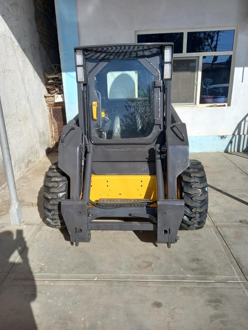 Bobcat S175 2008 - 250 000 TMT - Анев - img 9