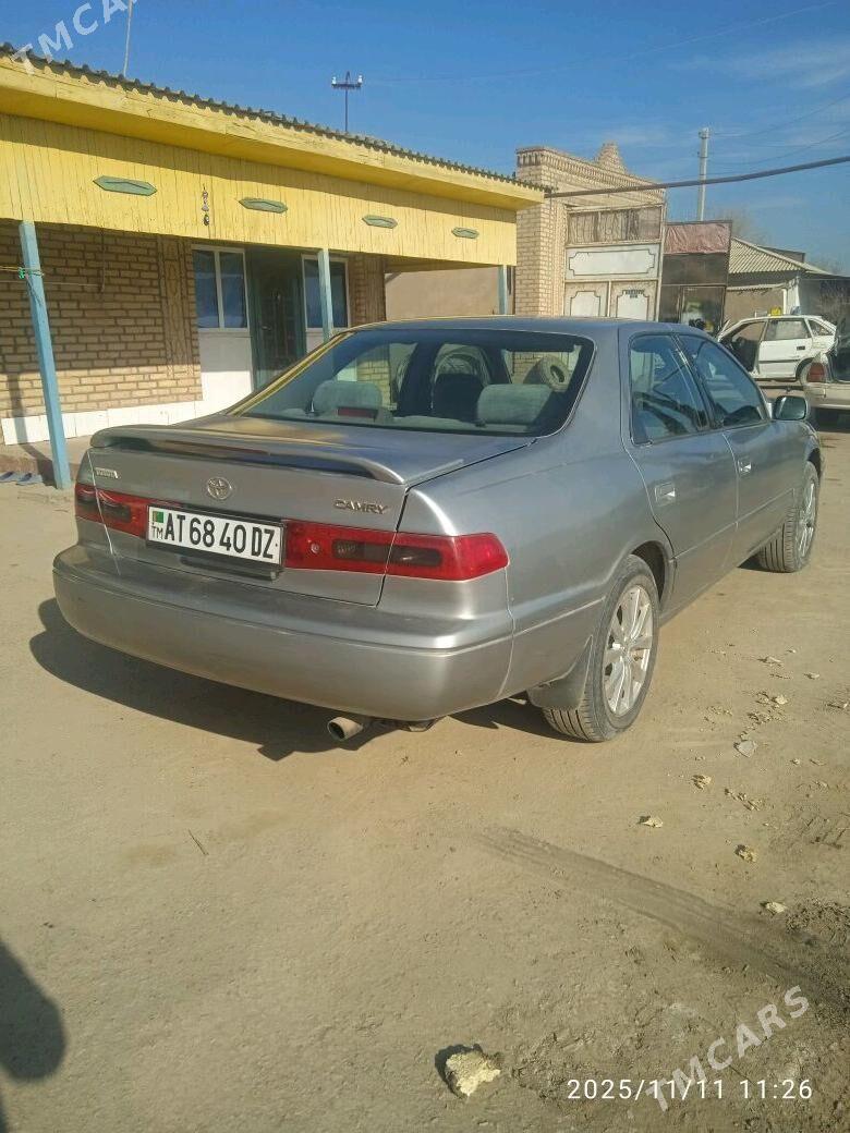 Toyota Camry 2000 - 140 000 TMT - Губадаг - img 3