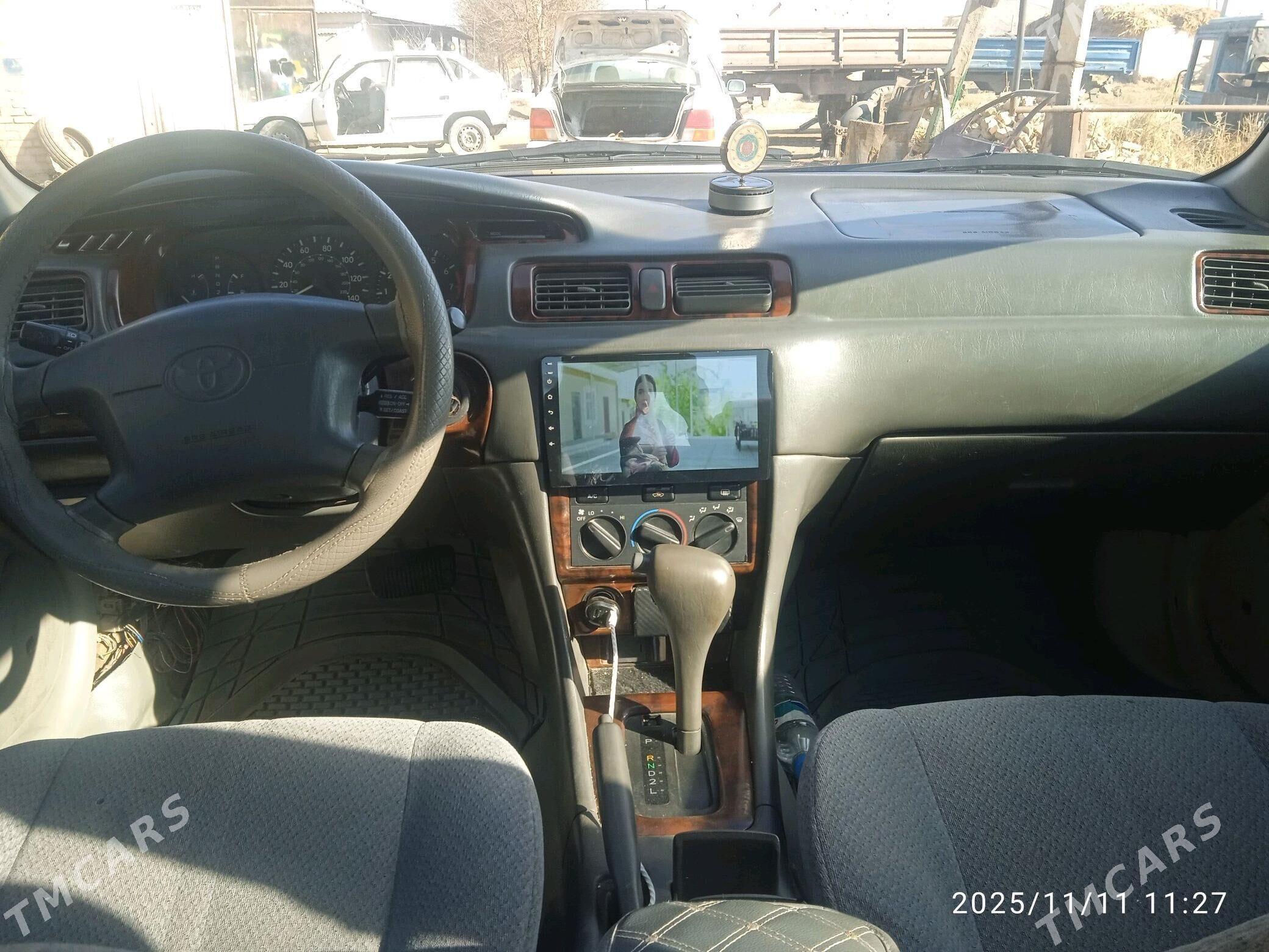 Toyota Camry 2000 - 140 000 TMT - Губадаг - img 6