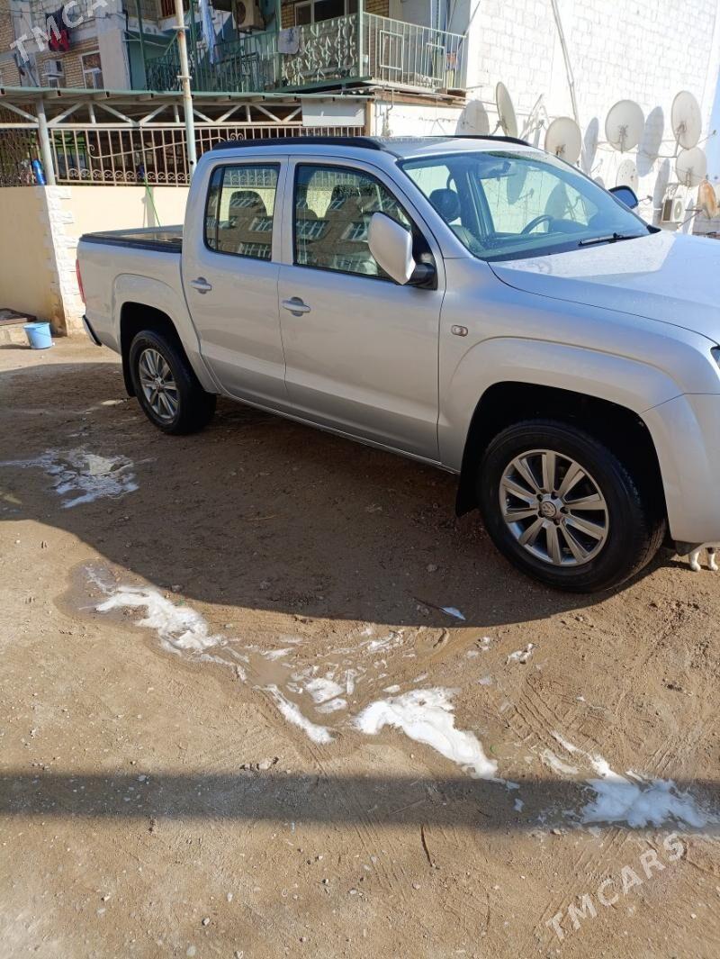 Volkswagen Amarok 2013 - 280 000 TMT - Туркменбаши - img 6