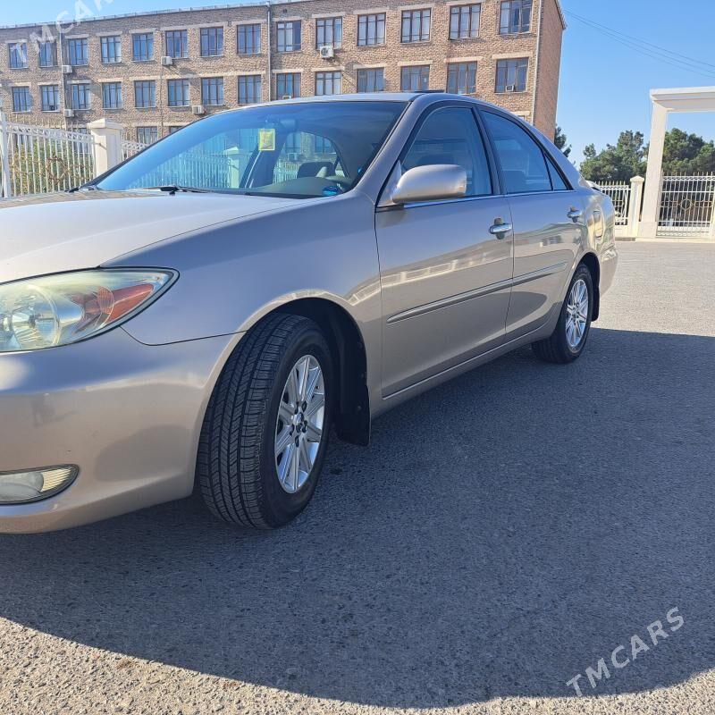 Toyota Camry 2003 - 220 000 TMT - Халач - img 2