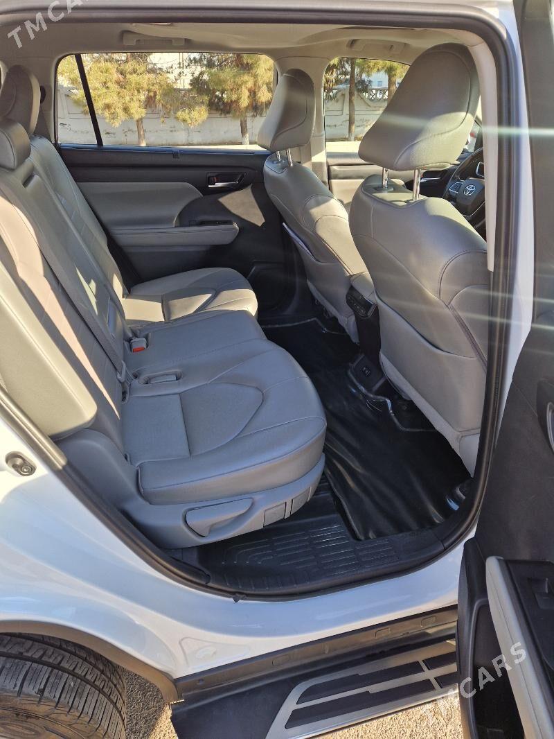 Toyota Highlander 2022 - 520 000 TMT - Mary - img 4