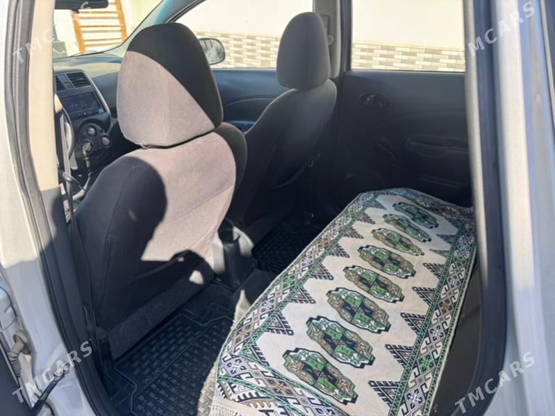 Nissan Versa 2013 - 119 000 TMT - Ашхабад - img 6