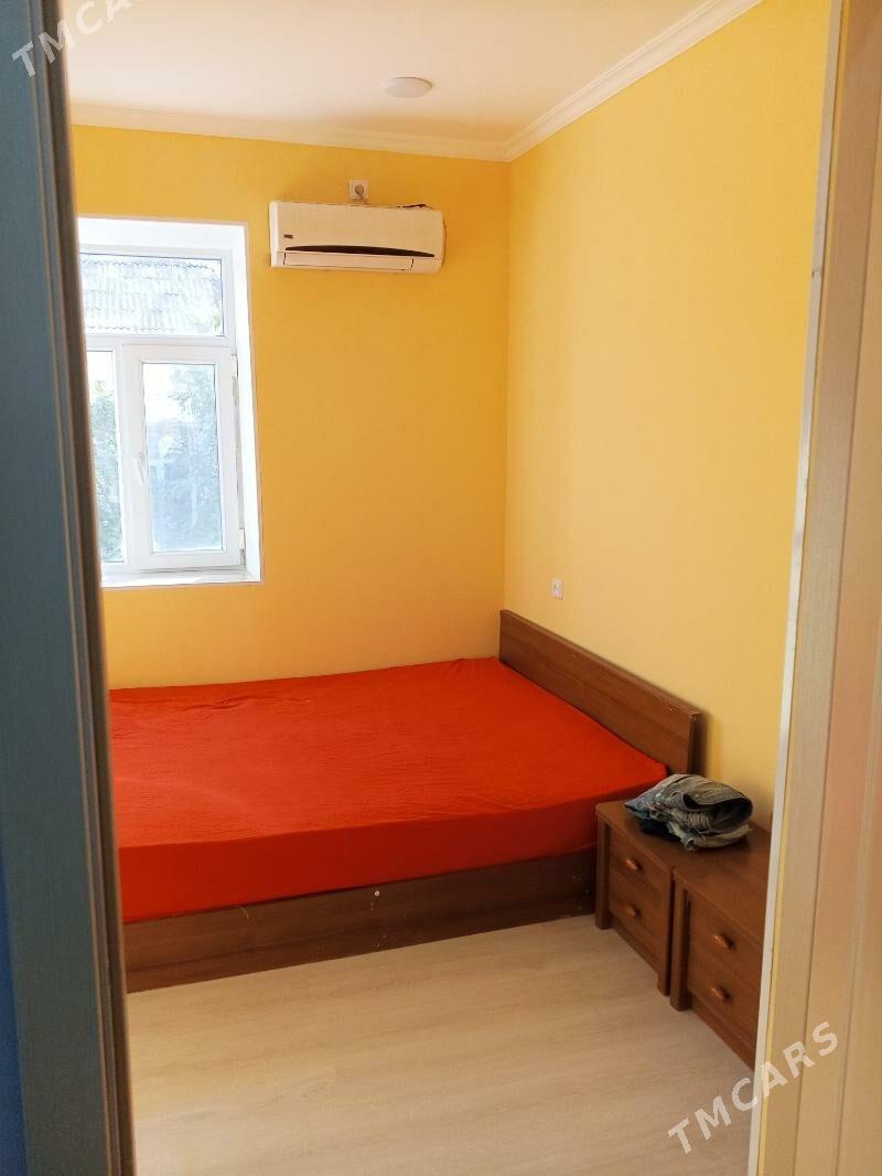 задаётся квартира - Türkmenbaşy - img 1