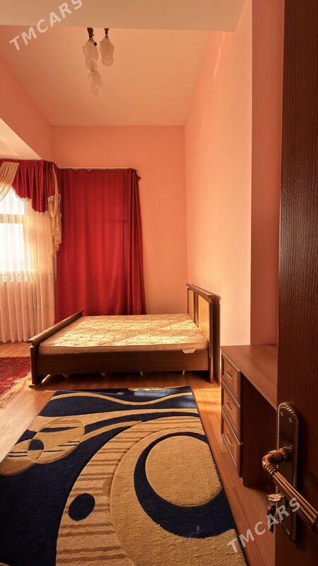 ДИСНЕЙ ЛЕНД 3 КОМН - Sowetskiý köç. (Garaşsyzlyk şaýoly) - img 4