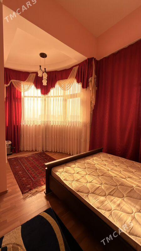 ДИСНЕЙ ЛЕНД 3 КОМН - Sowetskiý köç. (Garaşsyzlyk şaýoly) - img 7