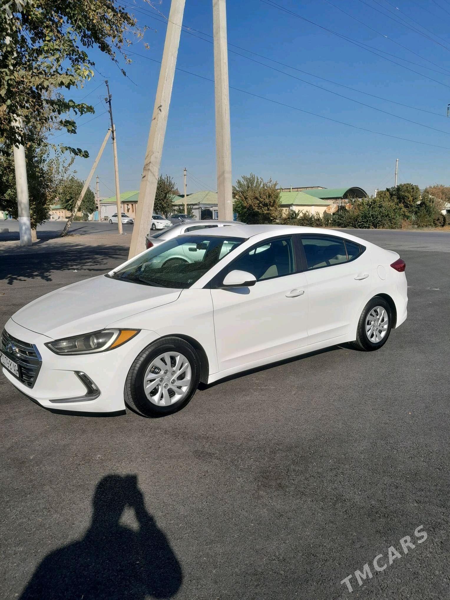 Hyundai Elantra 2018 - 190 000 TMT - Hitrowka - img 1