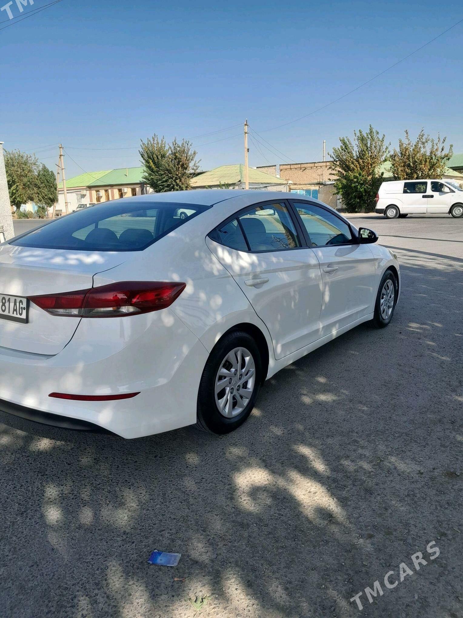 Hyundai Elantra 2018 - 190 000 TMT - Hitrowka - img 2