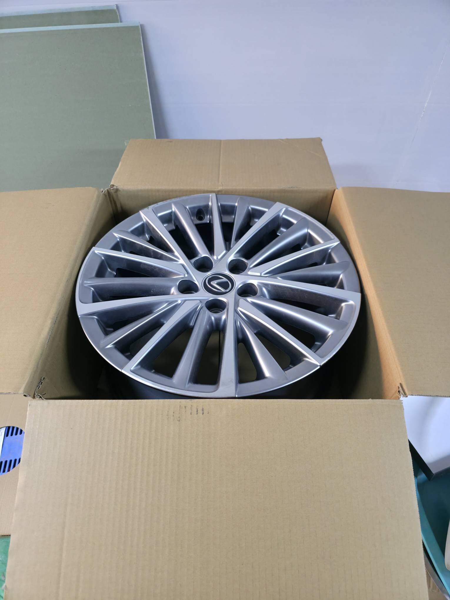 Lexus Es 350 Original Diski 7 000 TMT - Aşgabat - img 2