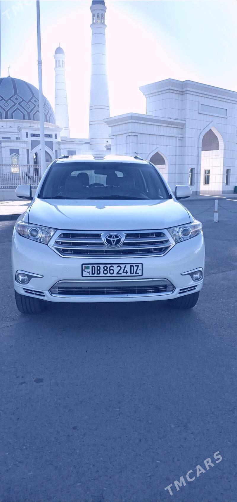 Toyota Highlander 2011 - 334 000 TMT - Дашогуз - img 10