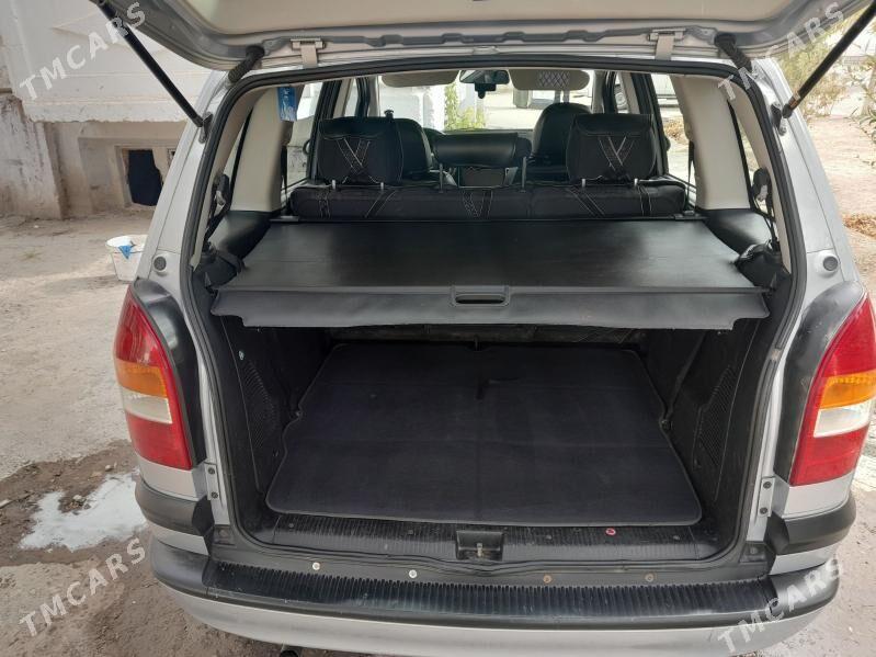 Opel Zafira 2001 - 125 555 TMT - Дашогуз - img 4