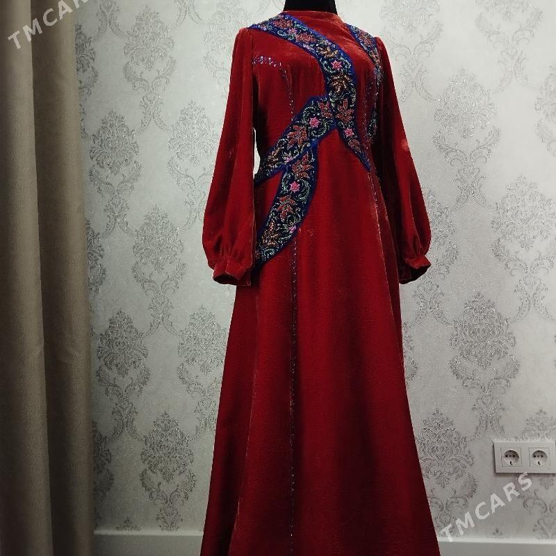 Tayyn toy kőynekler - Улица Ататурка - img 3