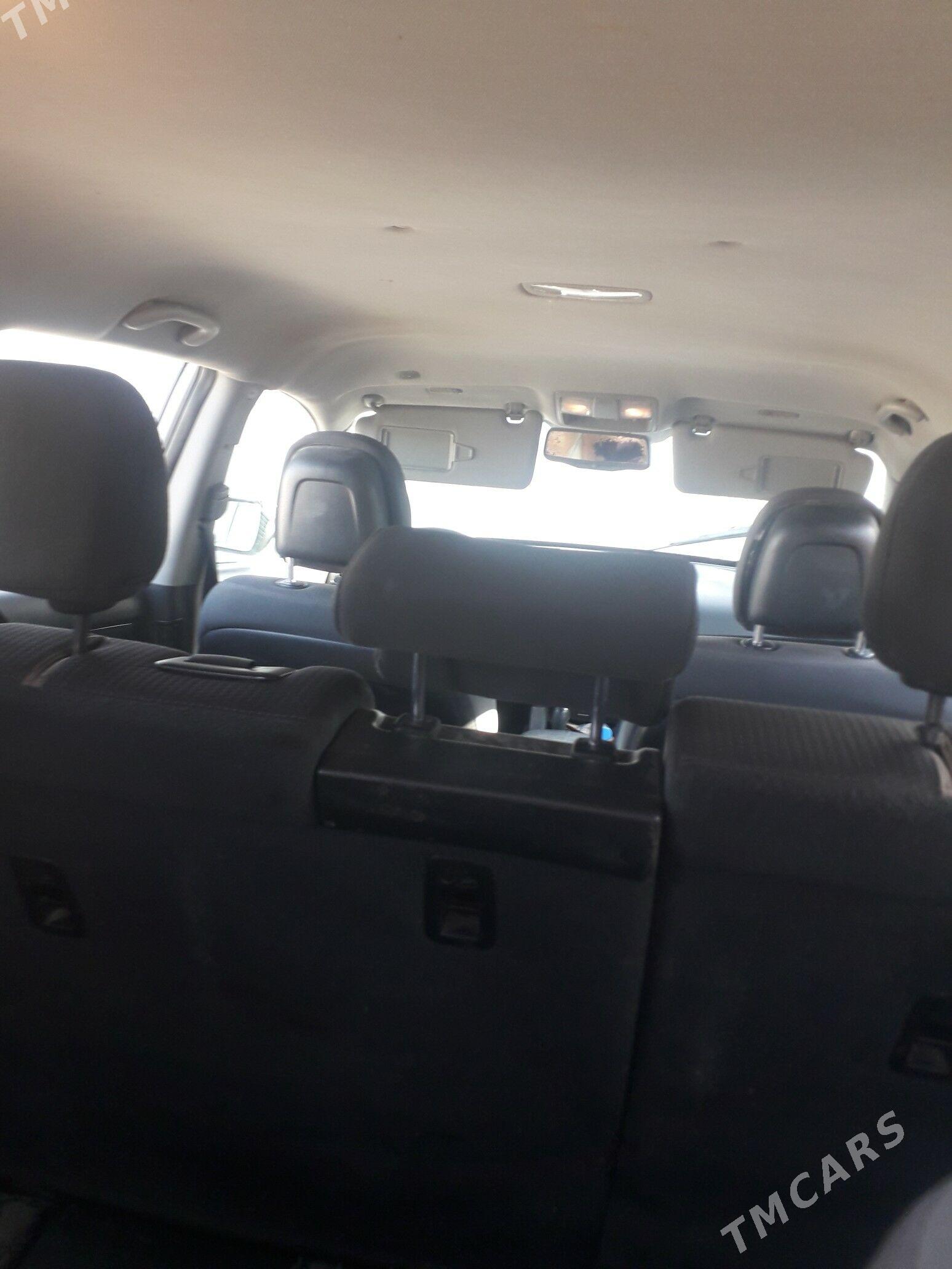 Kia Sorento 2011 - 210 000 TMT - Гёкдже - img 4