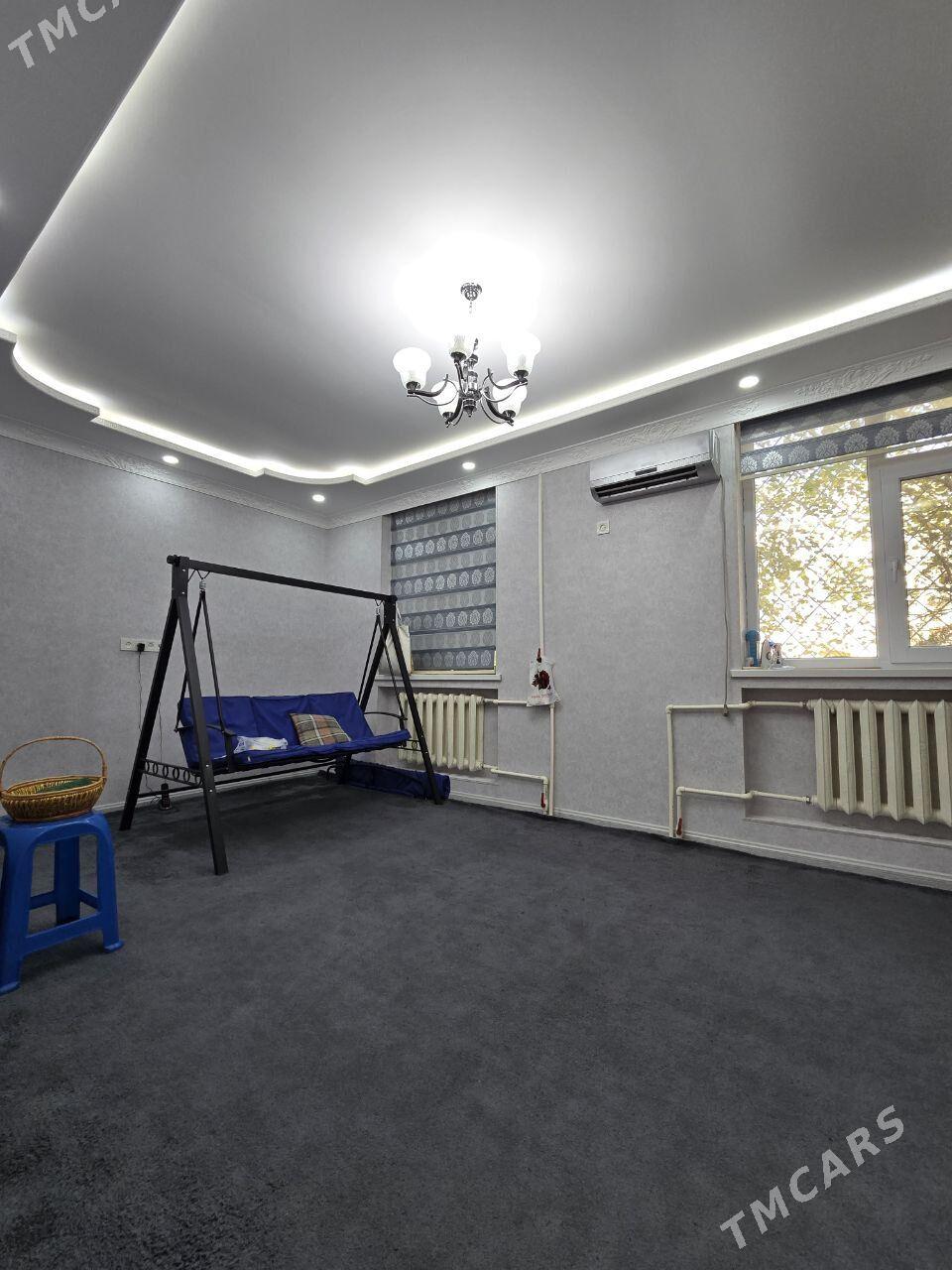 Продается - 3 мкр - img 9