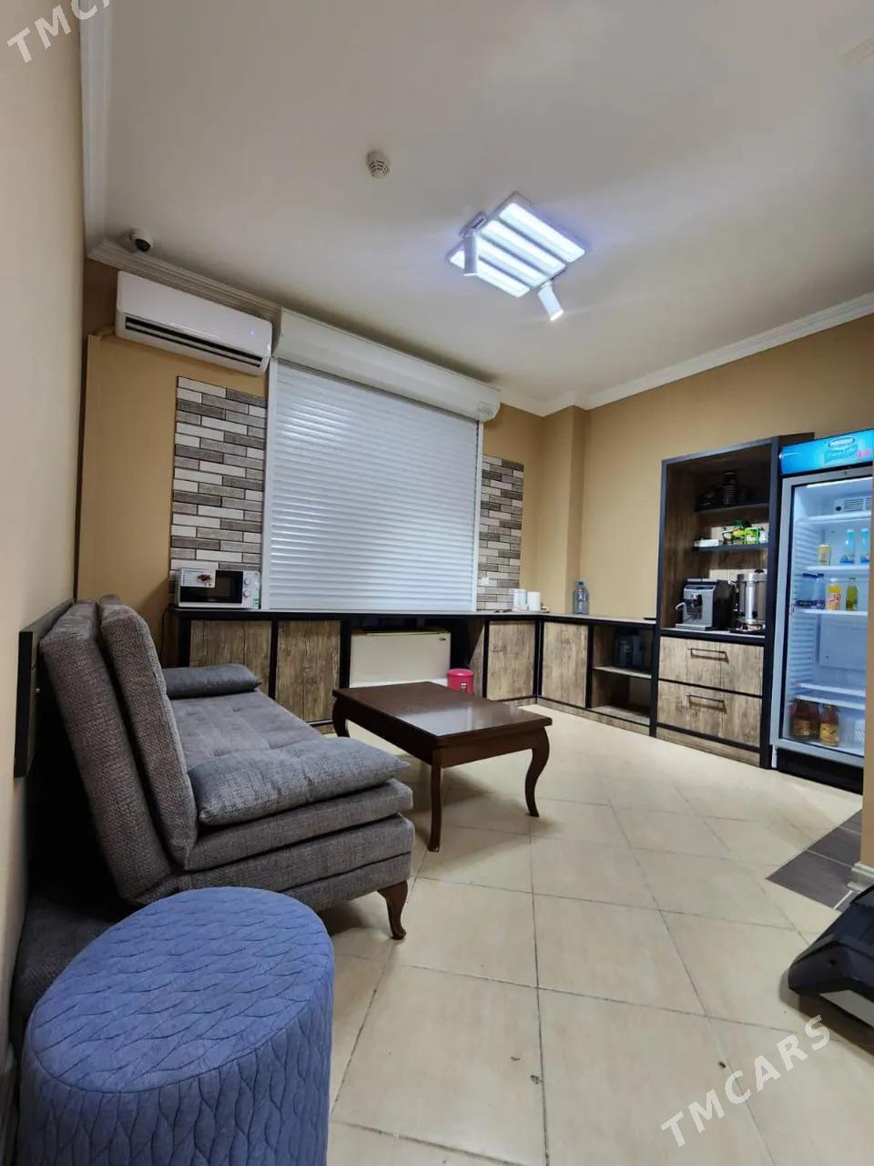 Satlyk pomeşeniye yer,magazyn - Aşgabat - img 3