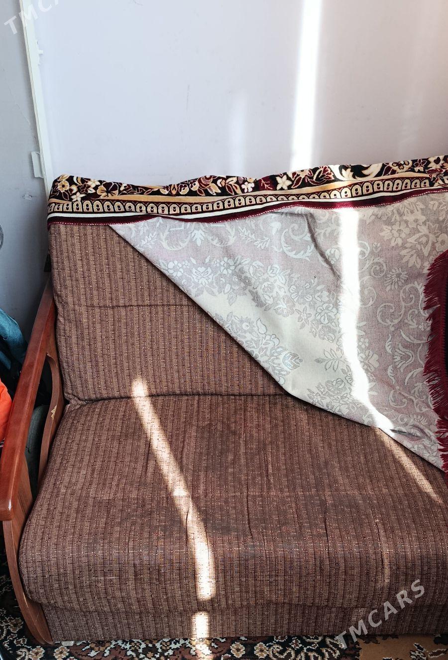 Диван - Туркменбаши - img 2