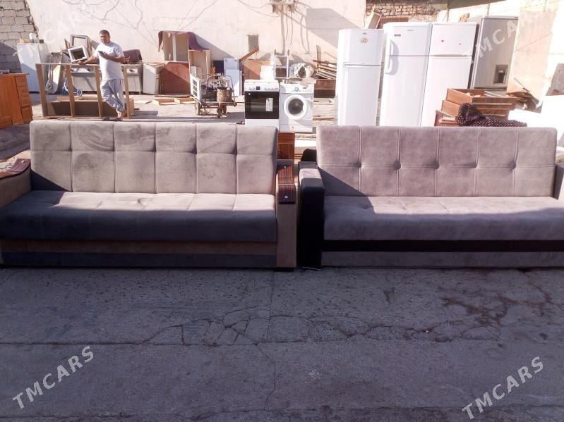 Diwan - Hitrowka - img 1