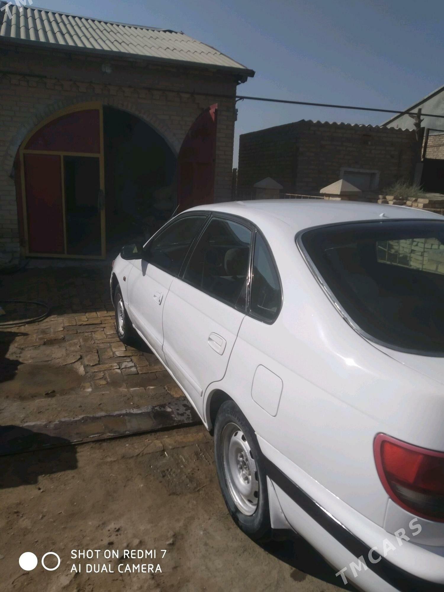 Toyota Carina 1994 - 48 000 TMT - Халач - img 4