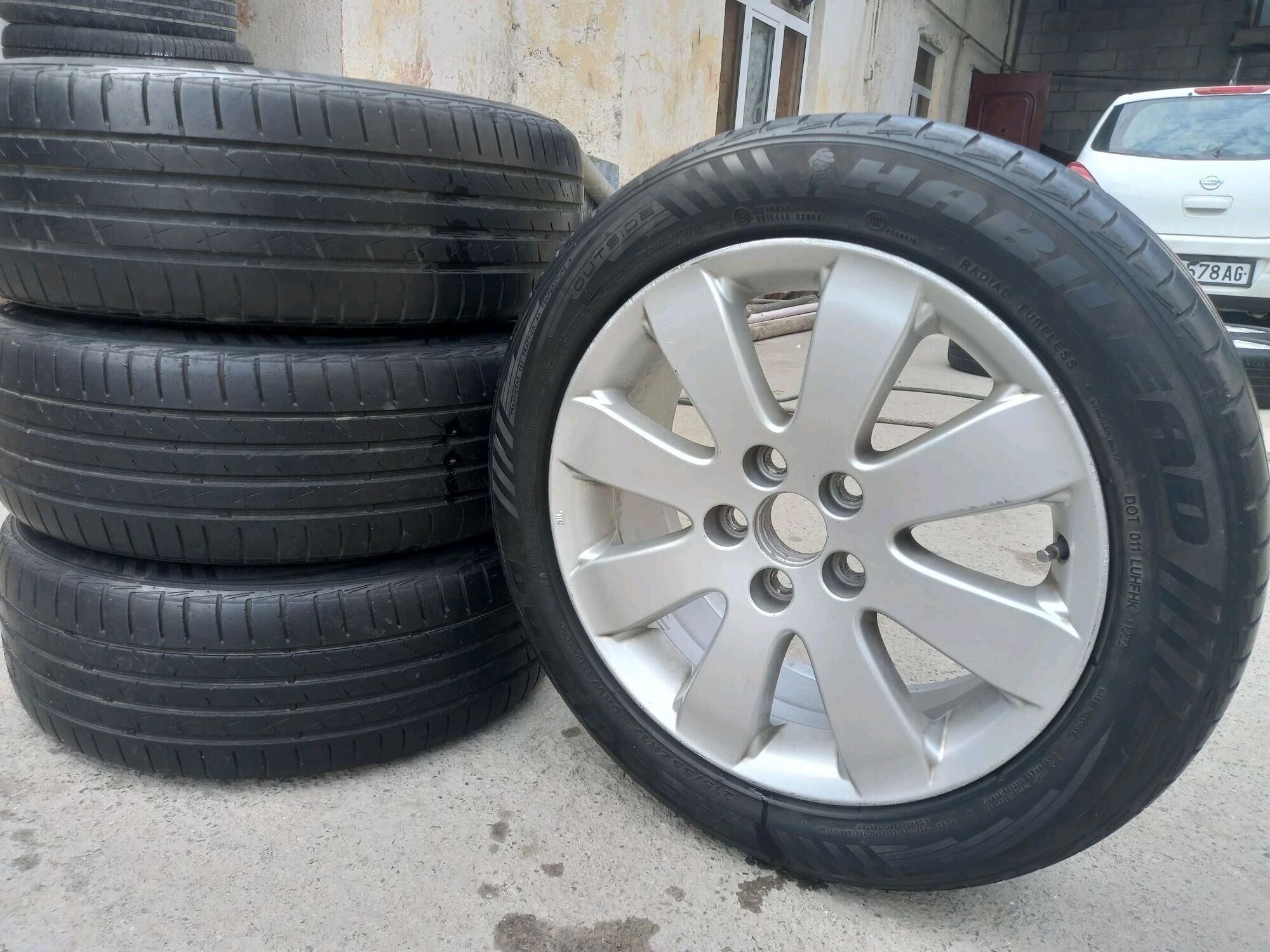 avalon touring 17lik diska pok 2 200 TMT - Bedew - img 1