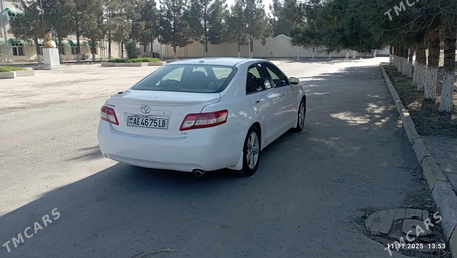 Toyota Camry 2010 - 185 000 TMT - Türkmenabat - img 3