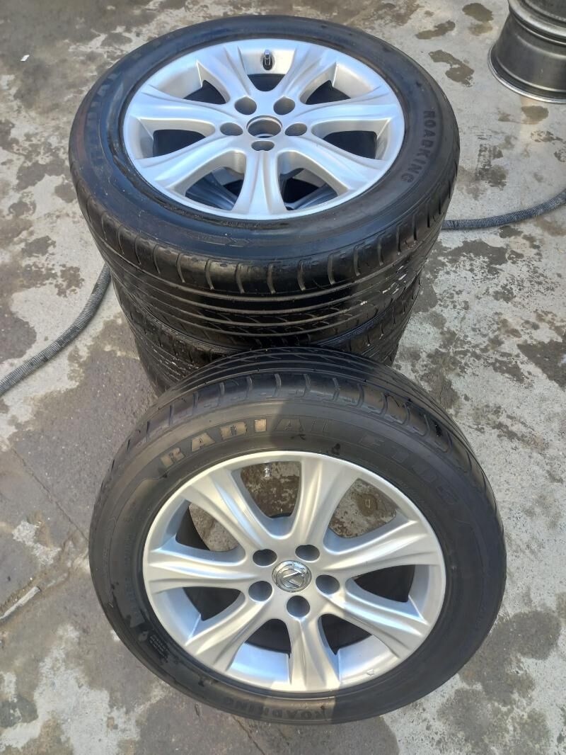 17lik lexus diska pokryska 1 600 TMT - Bedew - img 1