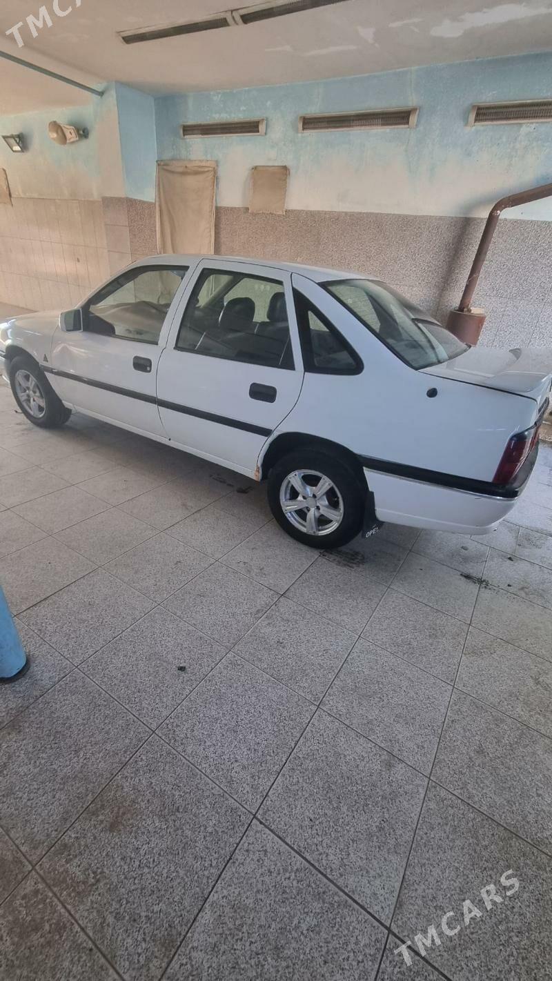Opel Vectra 1994 - 43 000 TMT - Шабатский этрап - img 1