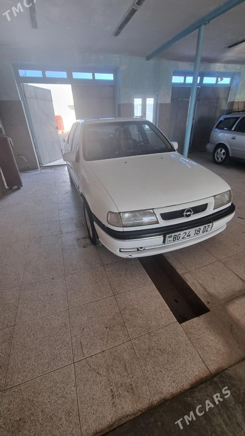 Opel Vectra 1994 - 43 000 TMT - Шабатский этрап - img 2
