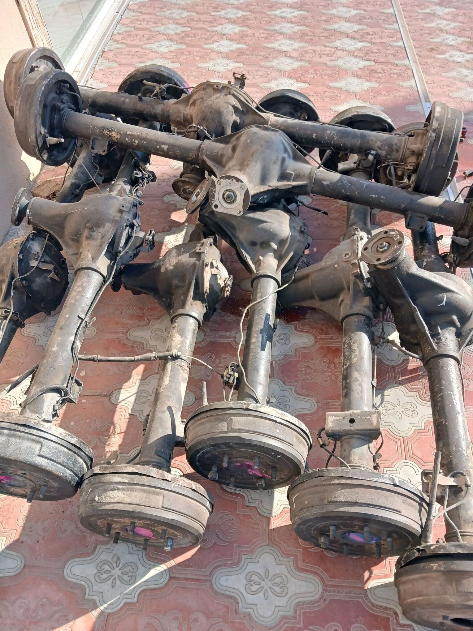 Nissan urvan Most 2.4-2.5 3 500 TMT - Mary - img 2