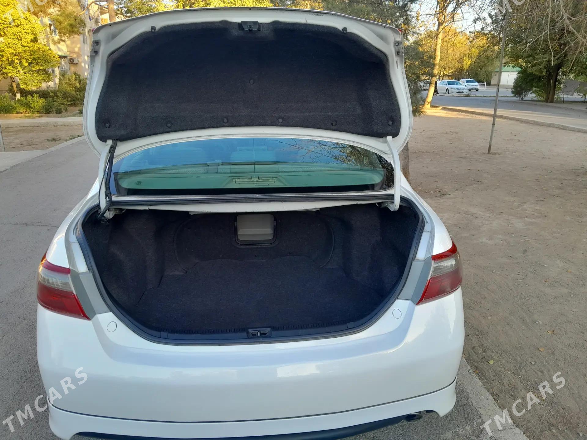 Toyota Camry 2007 - 165 000 TMT - 9 мкр - img 6