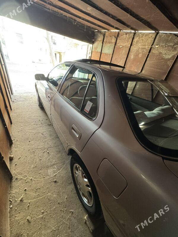 Toyota Camry 1996 - 138 000 TMT - Mary - img 3