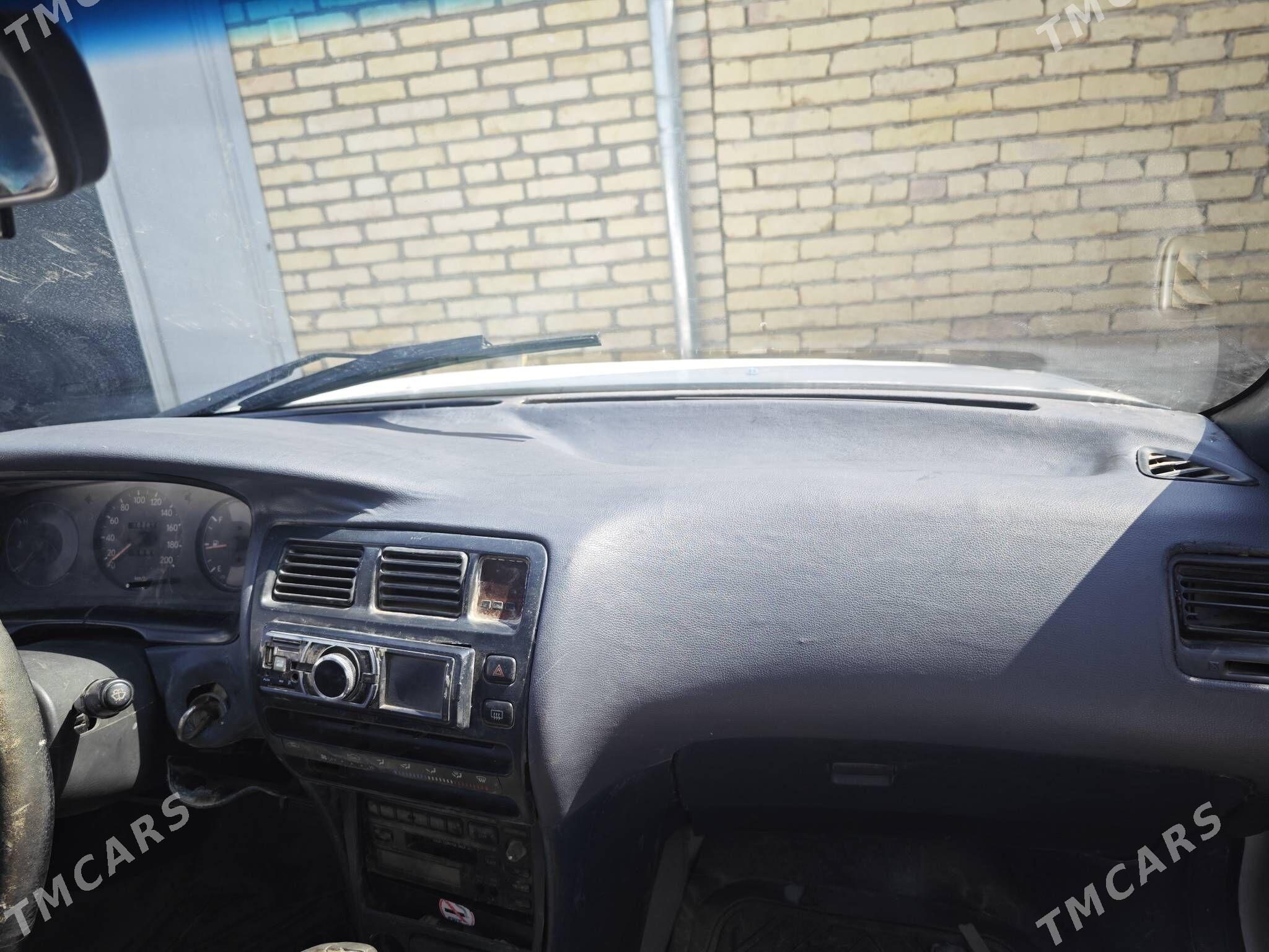 Toyota Corolla 1994 - 48 000 TMT - Туркменабат - img 3