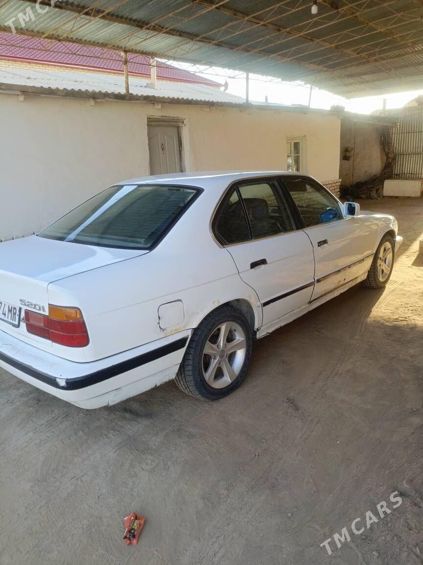 BMW 520 1990 - 30 000 TMT - Wekilbazar - img 2