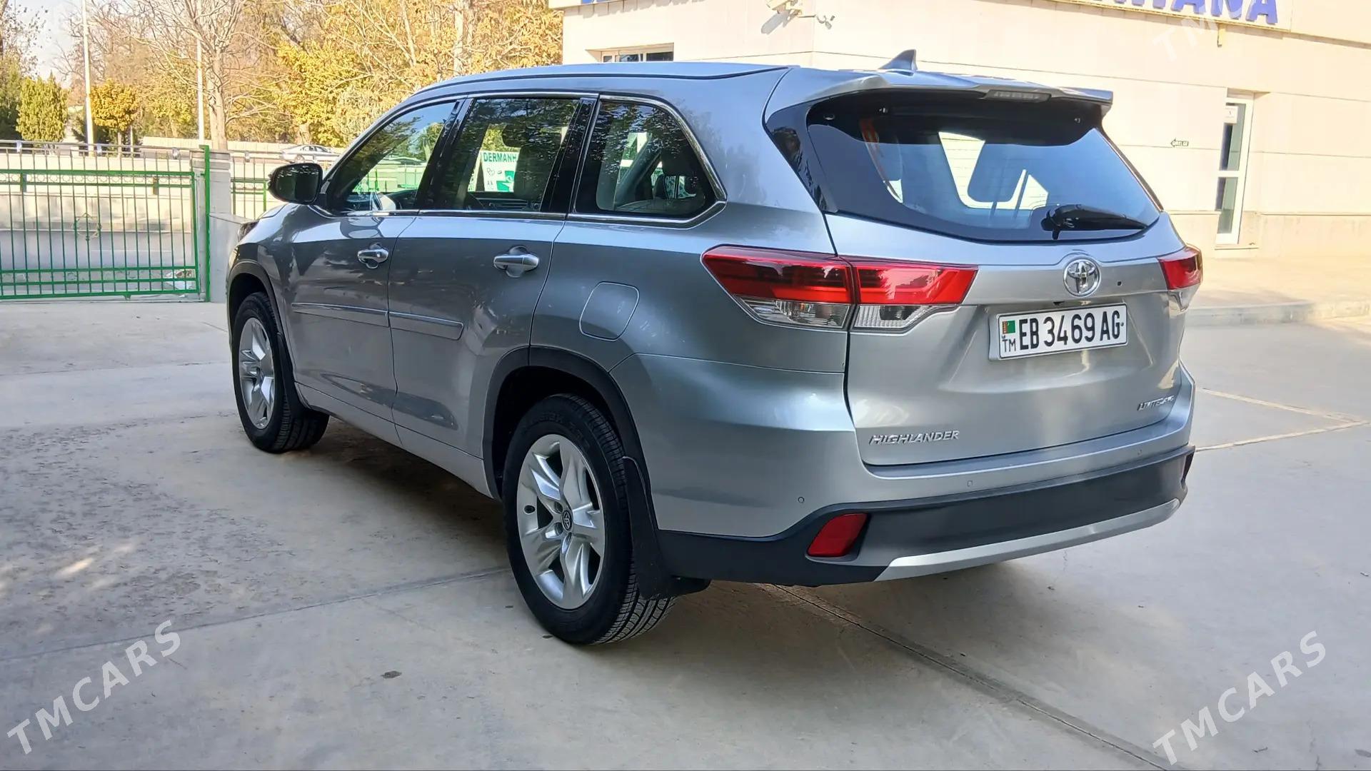 Toyota Highlander 2017 - 450 000 TMT - Ашхабад - img 5