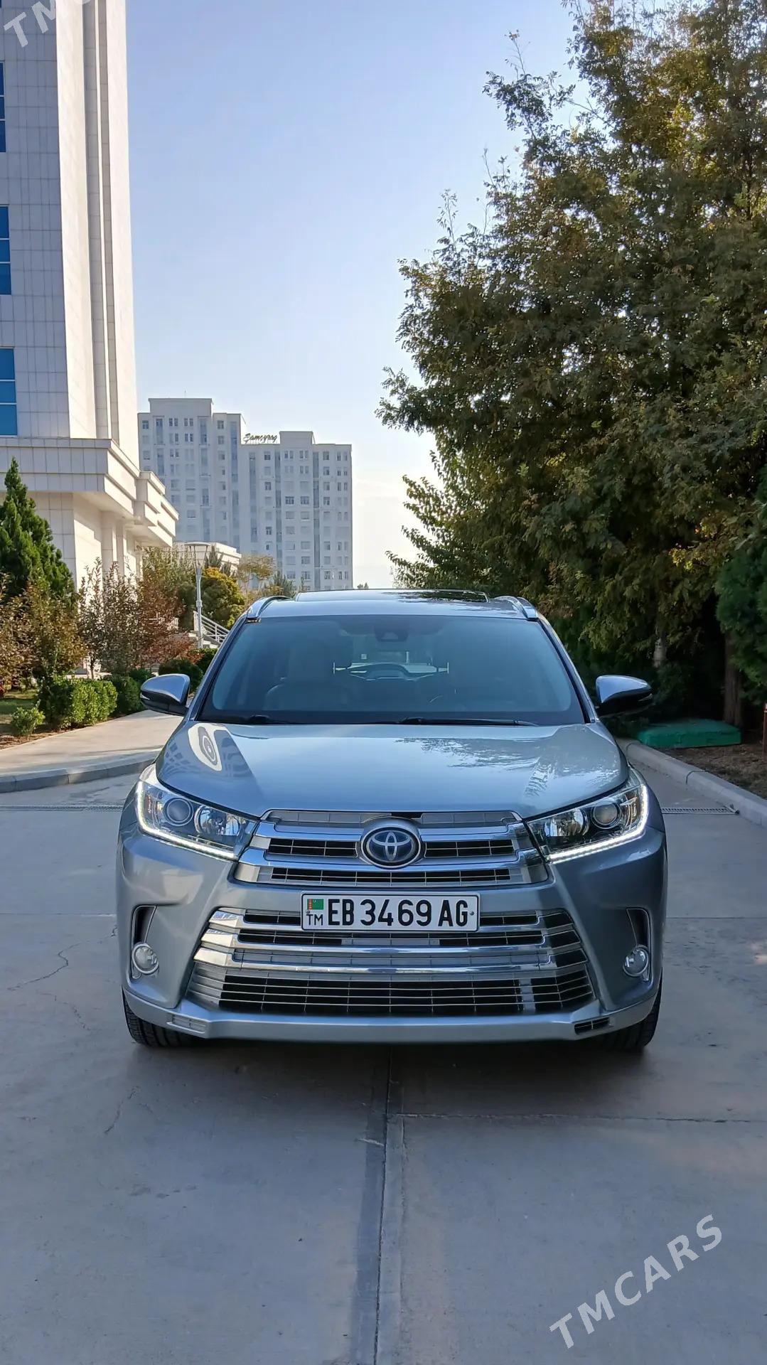 Toyota Highlander 2017 - 450 000 TMT - Ашхабад - img 1