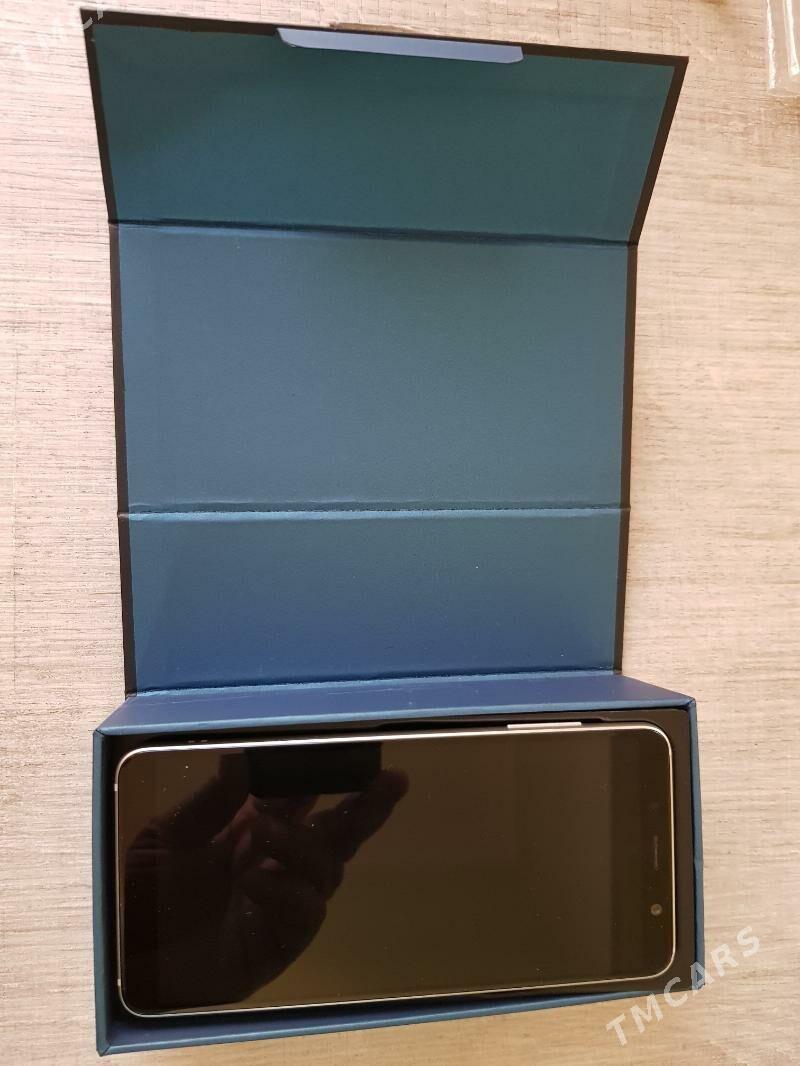 Samsung Galaxy a8 - Mary - img 5