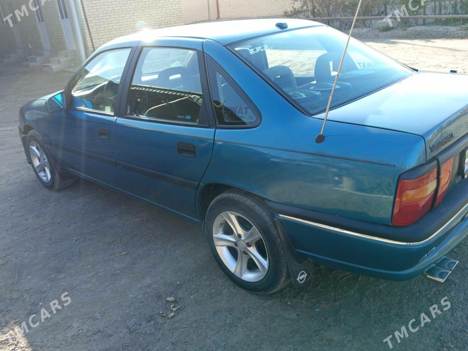 Opel Vectra 1993 - 52 000 TMT - Farap - img 3