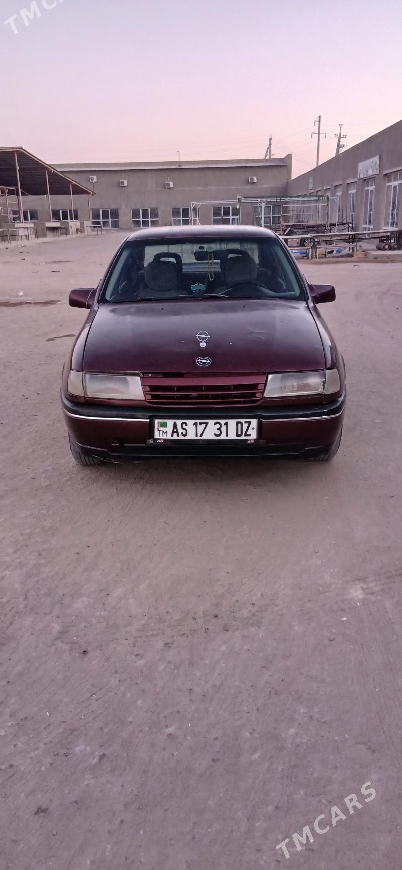 Opel Vectra 1992 - 23 000 TMT - Губадаг - img 4