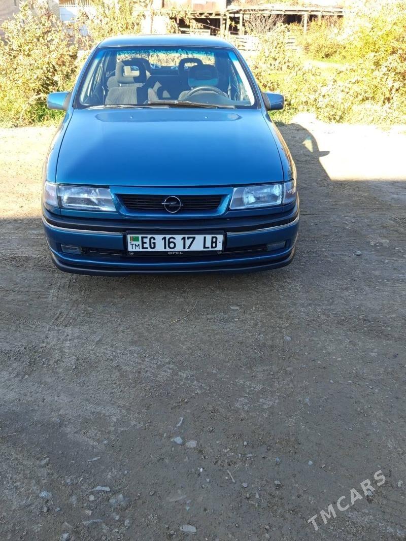 Opel Vectra 1993 - 52 000 TMT - Farap - img 1