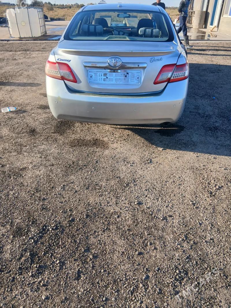 Toyota Camry 2010 - 130 000 TMT - Tejen - img 2