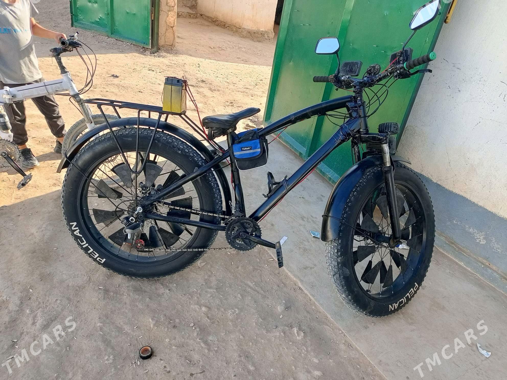 welik yogyn tigir - Dostluk - img 5