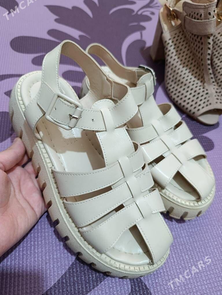 Обувь женская - Балканабат - img 1