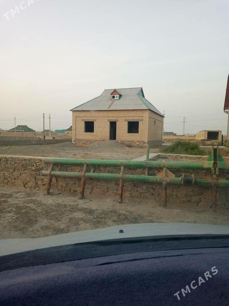 satlyk Jay gazanjyk - Bereket - img 1