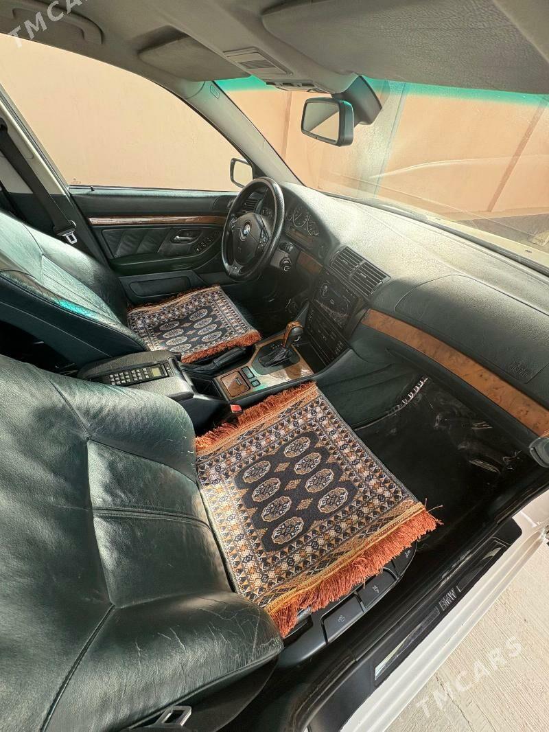 BMW E39 1999 - 110 000 TMT - Balkanabat - img 2