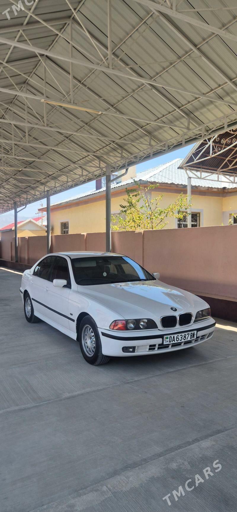 BMW E39 1999 - 110 000 TMT - Balkanabat - img 1
