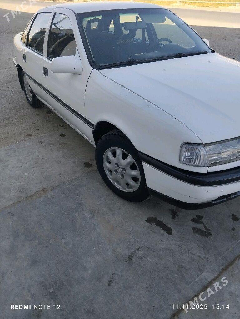 Opel Vectra 1993 - 35 000 TMT - Мары - img 7