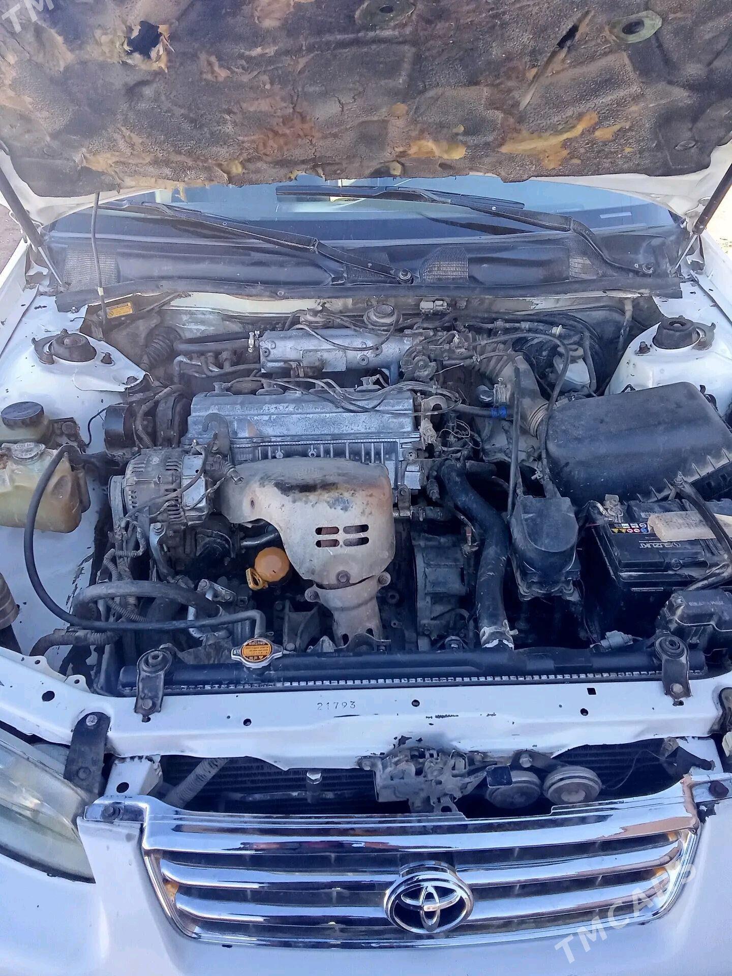 Toyota Camry 1999 - 125 000 TMT - Кёнеургенч - img 6